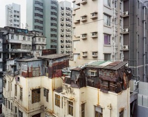 china-shanty-town-on-roof